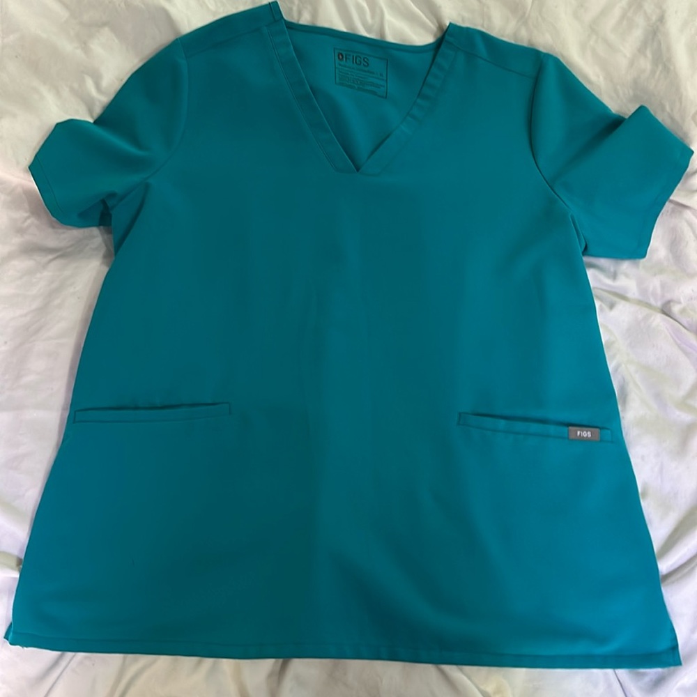 Figs XL 2 pocket scrub top